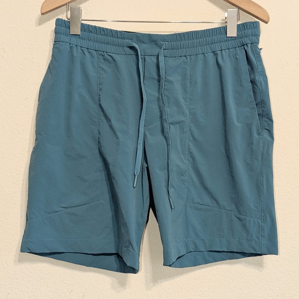 Lululemon Bowline Shorts Mens Size Large Ripstop Performance Stretch 8" Blue